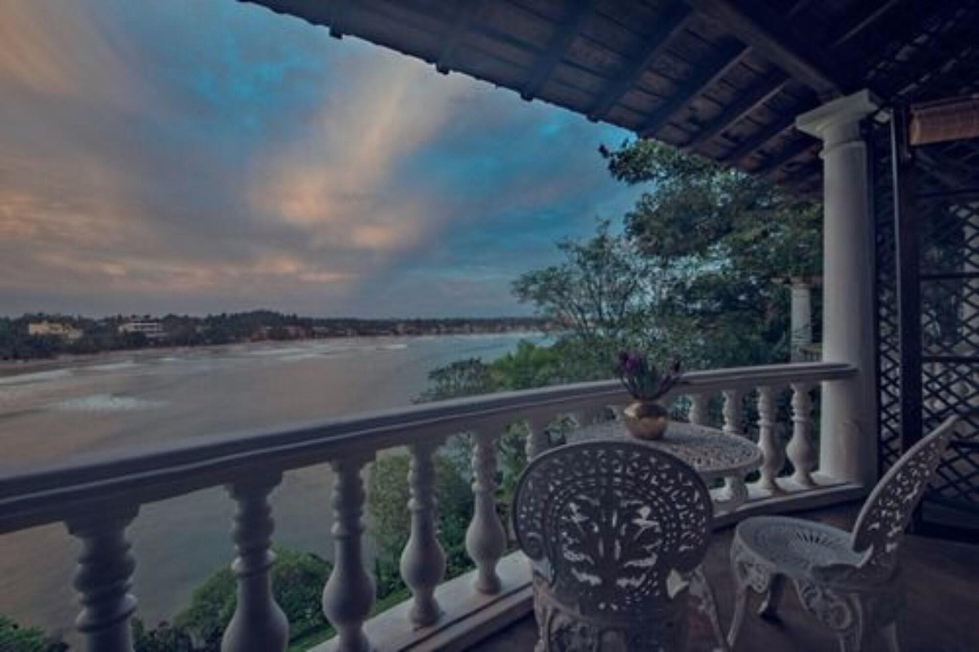 Closenberg Hotel Галле Экстерьер фото