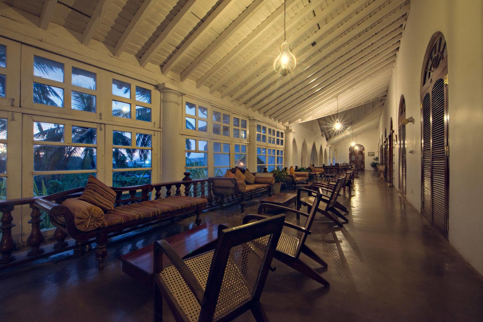 Closenberg Hotel Галле Экстерьер фото